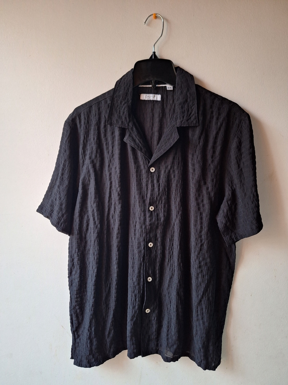 Men's Casual Black Short-Sleeve Textured Camp-Collar Shirt Textured Weave Sheer